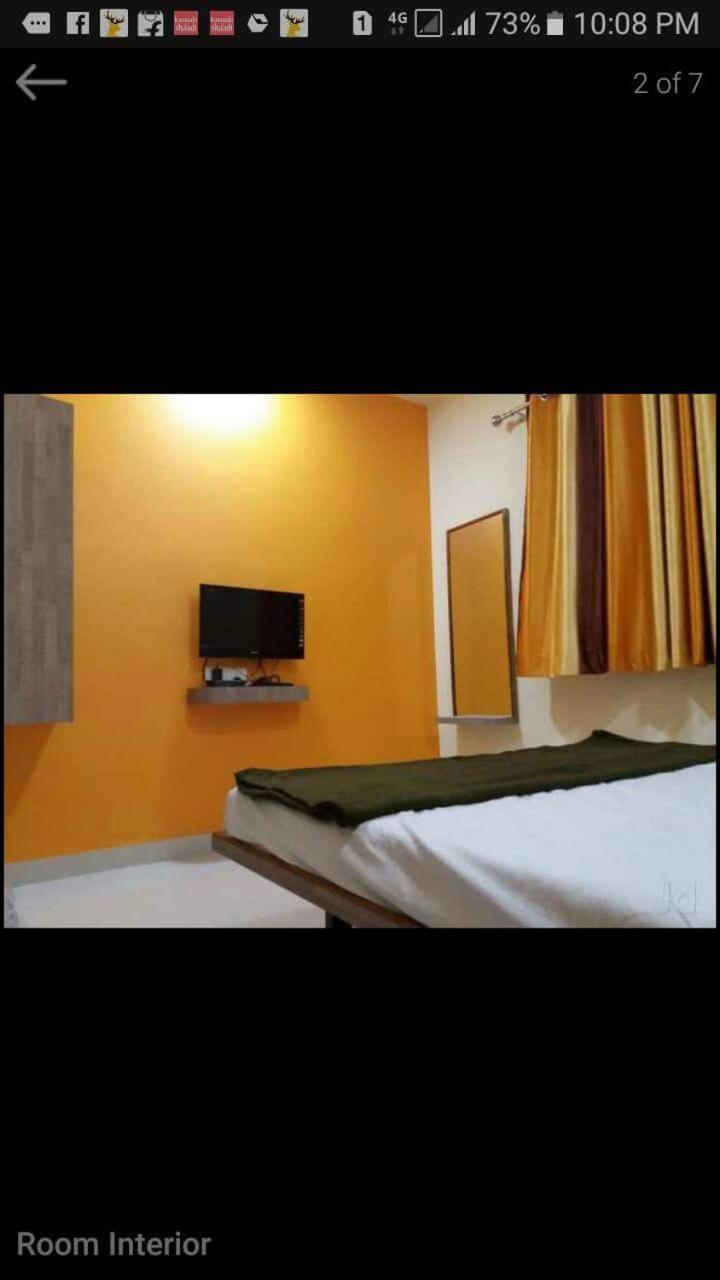 Vrundavan Hotel And Lodging Akalkot 외부 사진